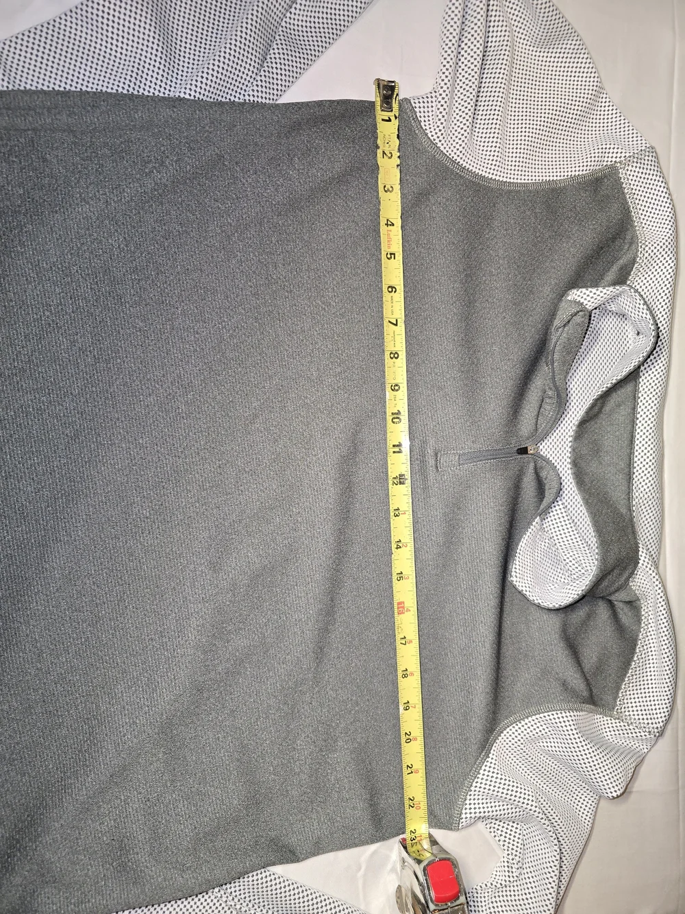 ZYIA Men's Gray Pullover with White Patterned Sleeves and Collar